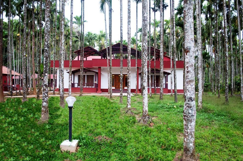 La Flora Prakruth Resort Coorg Madikeri Kültér fotó